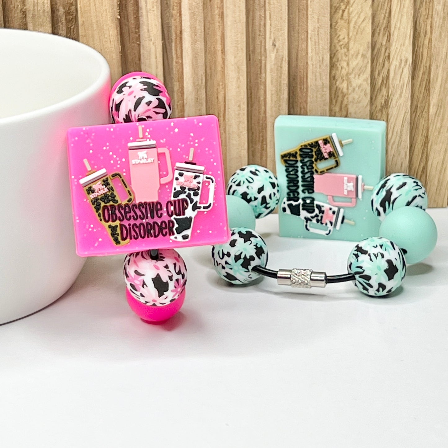 Hot Pink Daisy Obsessive Cup Charm