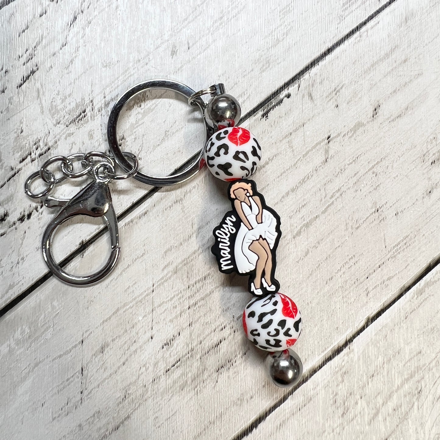 Marilyn Leopard Kiss Silver Keychain Bar