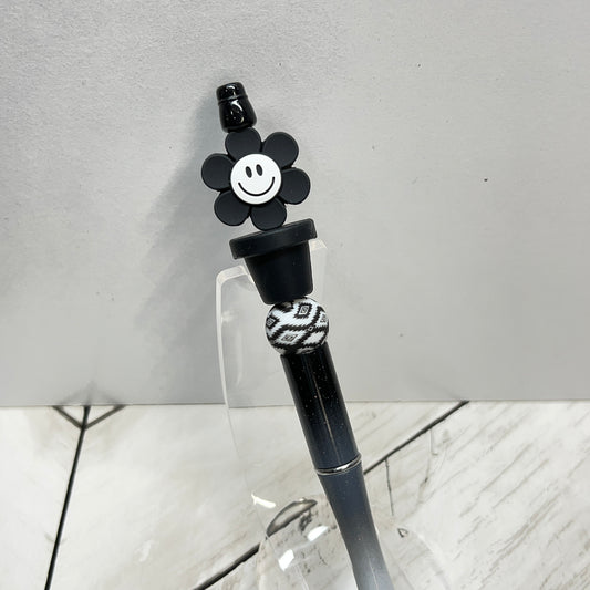 B&W Happy Daisy Aztec Ombre Plastic Pen