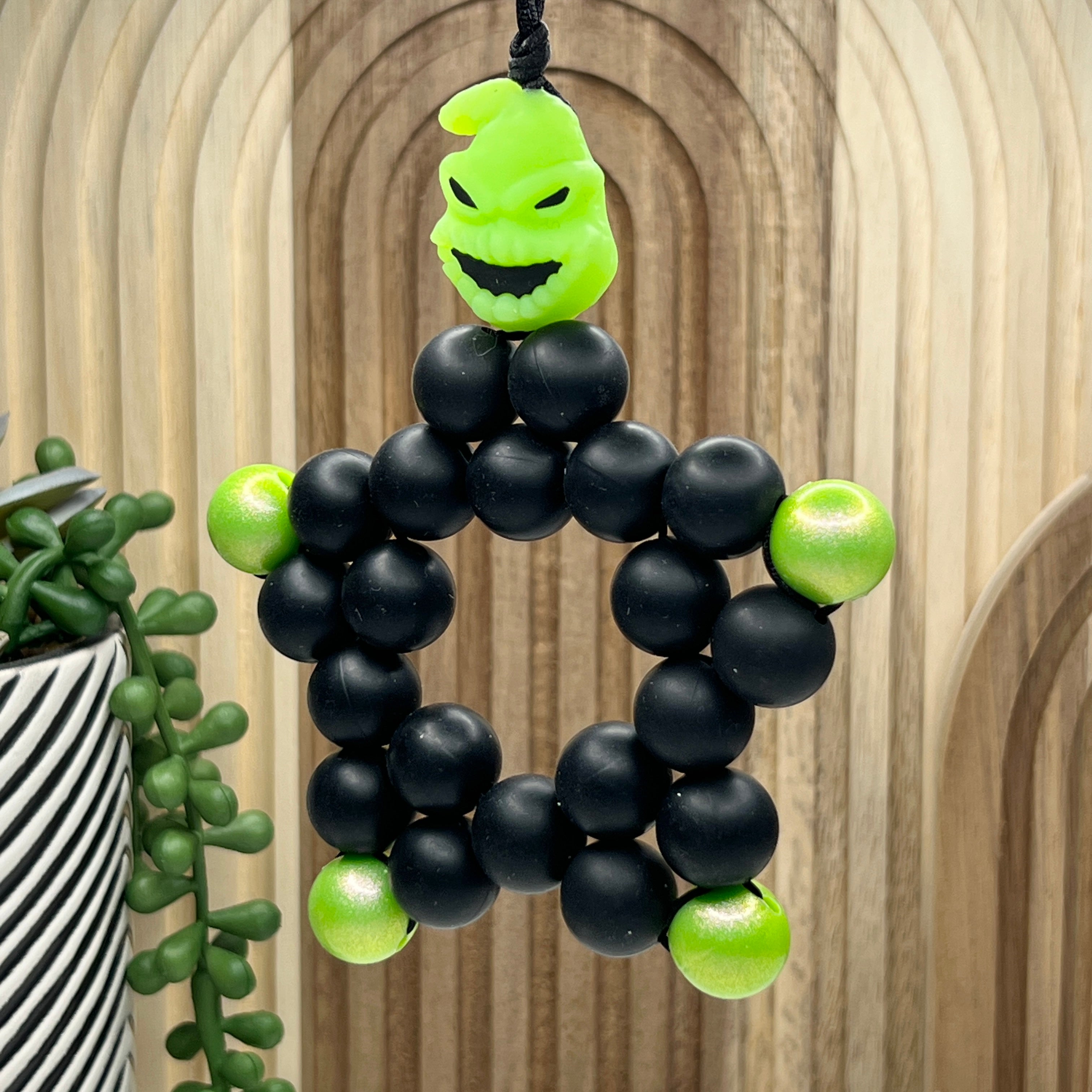 Oog Star Ornament