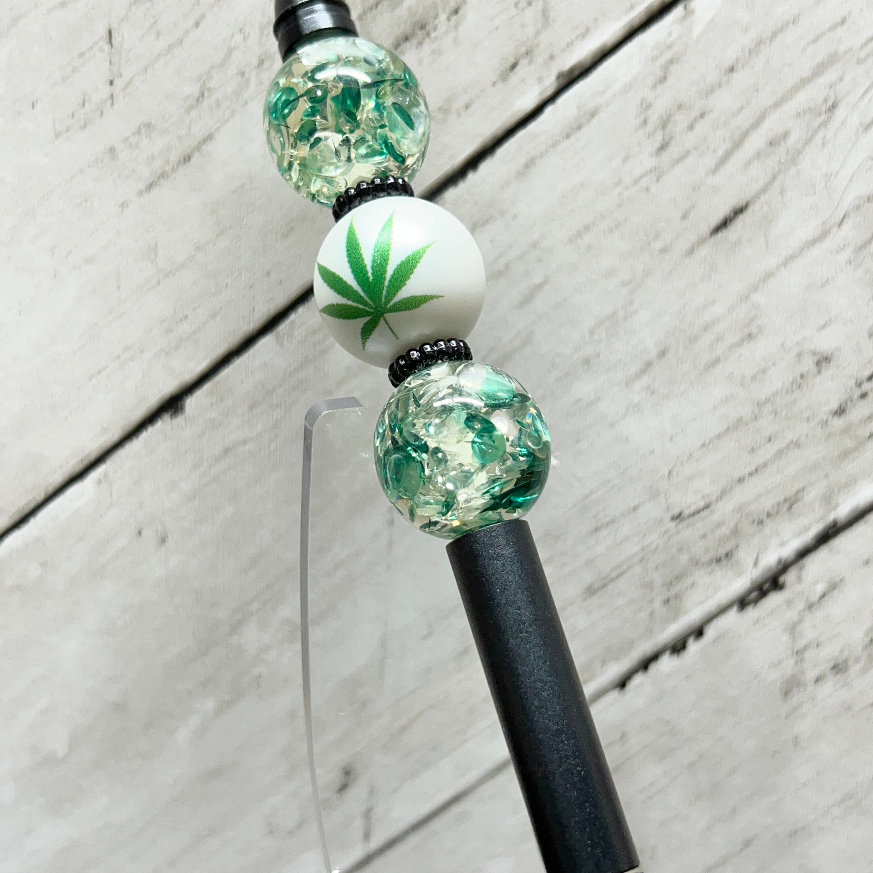 Mary Jane Metal Pen